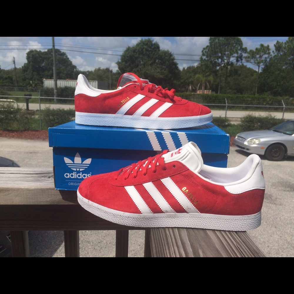 NEW in box adidas gazelle size 11