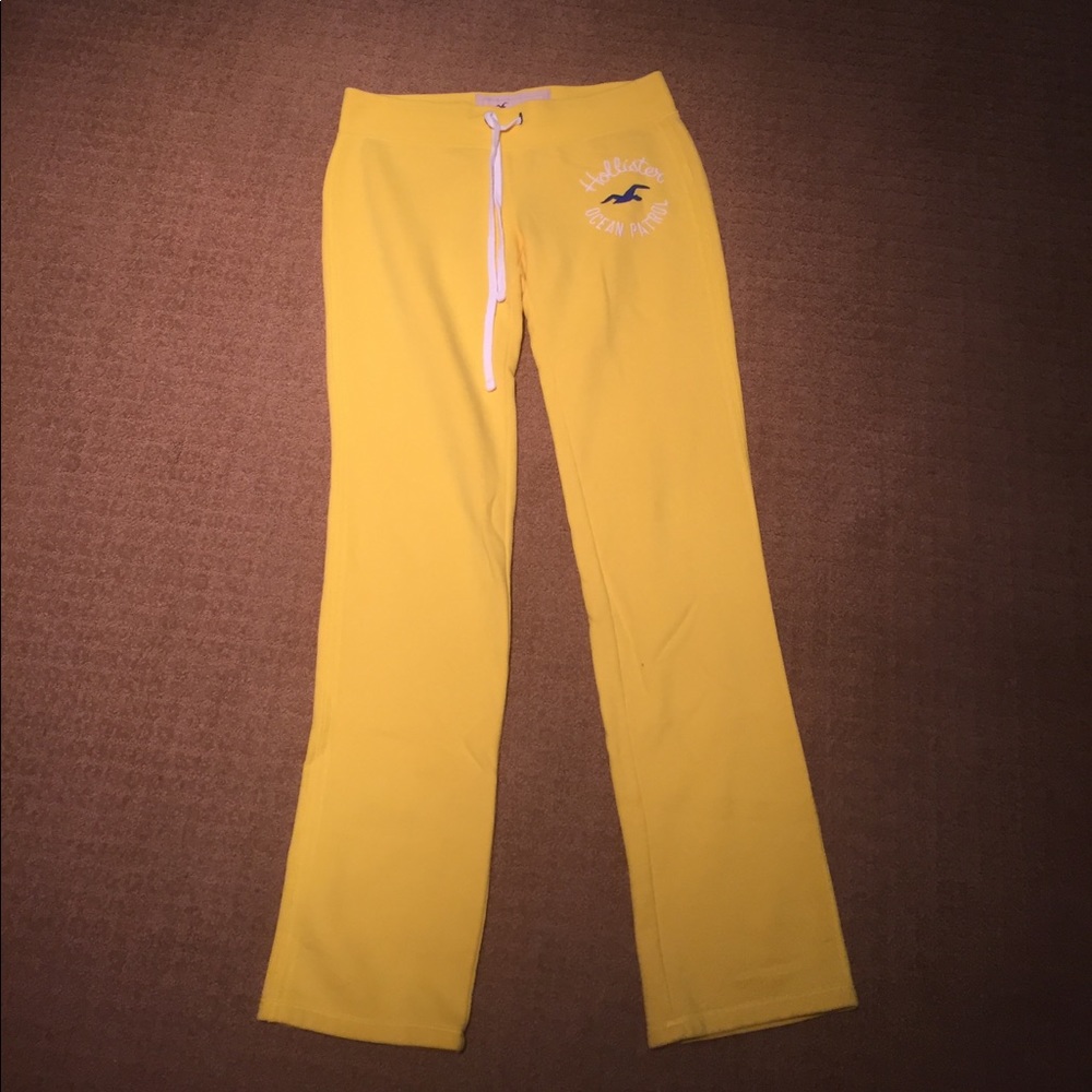 🔥Sale🔥 Women's Hollister Sweats