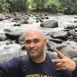 Meet your Posher, Omar