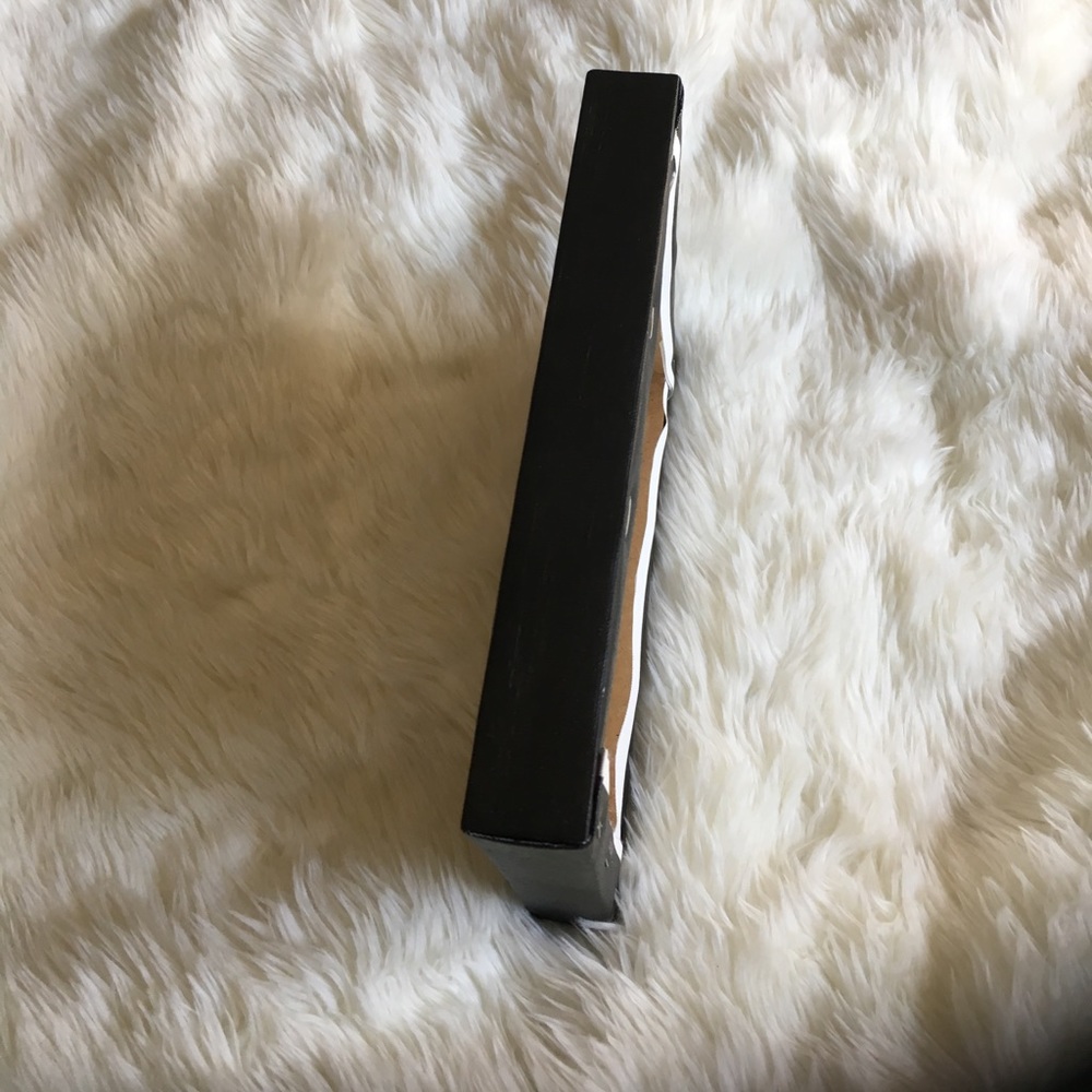 Sign - Picture 4 of 6