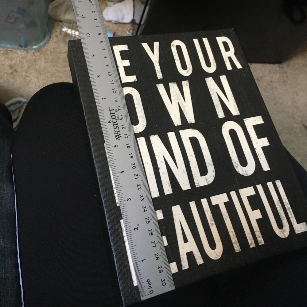 Sign - Picture 6 of 6