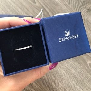 Swarovski size 5 ring vittore