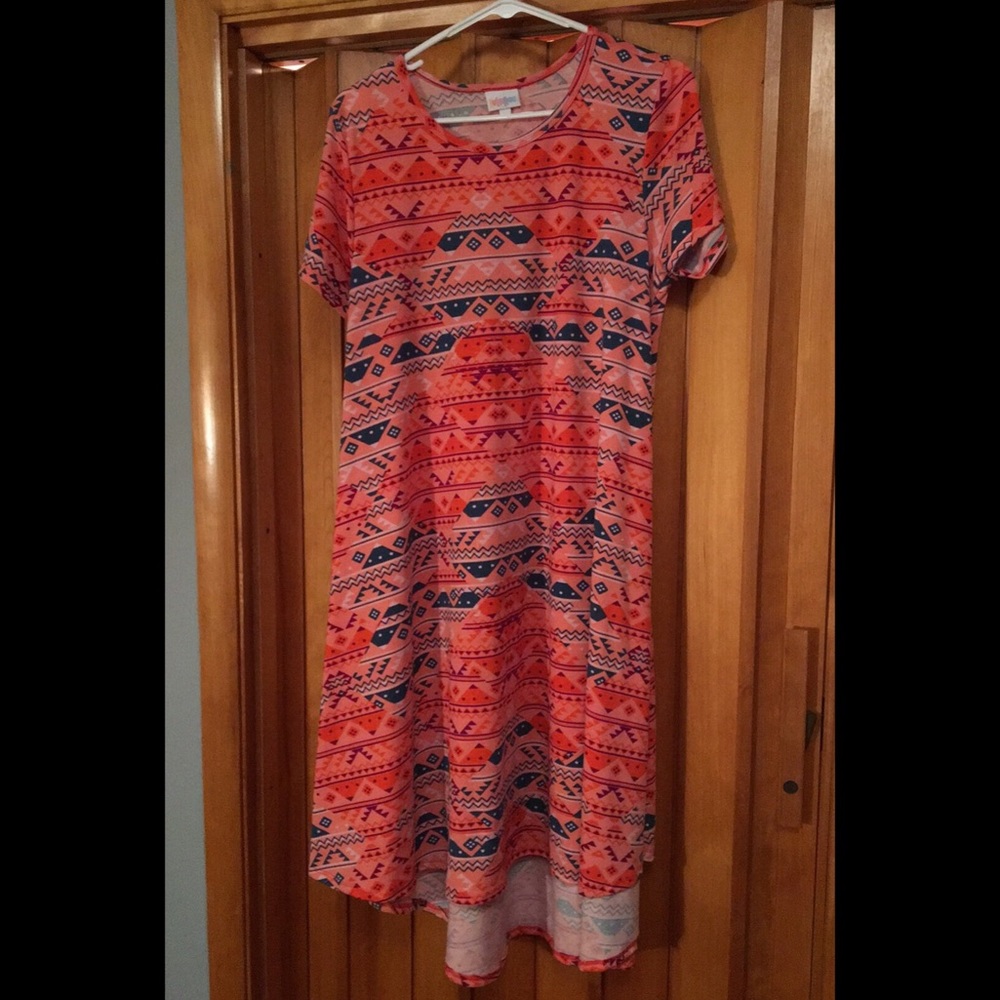 LuLaRoe Carly and Leggings Outfit!