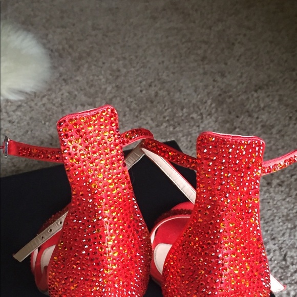 SOLD - Picture 5 of 8