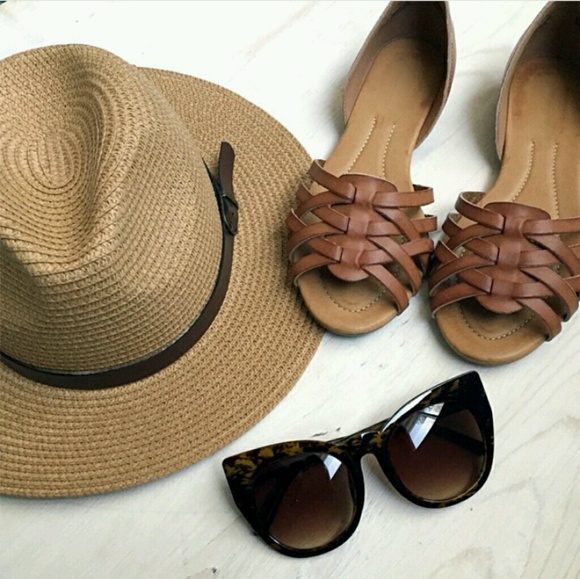 Meet your Posher, Junie - Picture 1 of 1