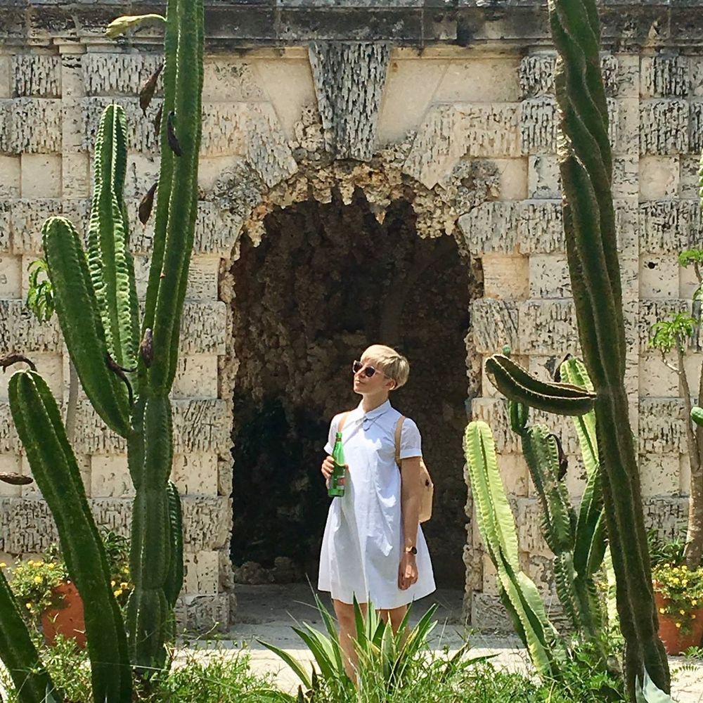 Meet your Posher, Elizabeth