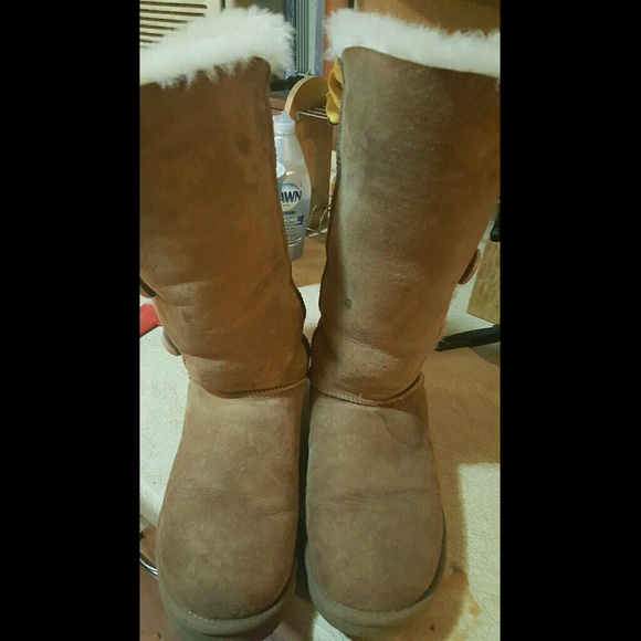 UGG Australia boots - Picture 2 of 2