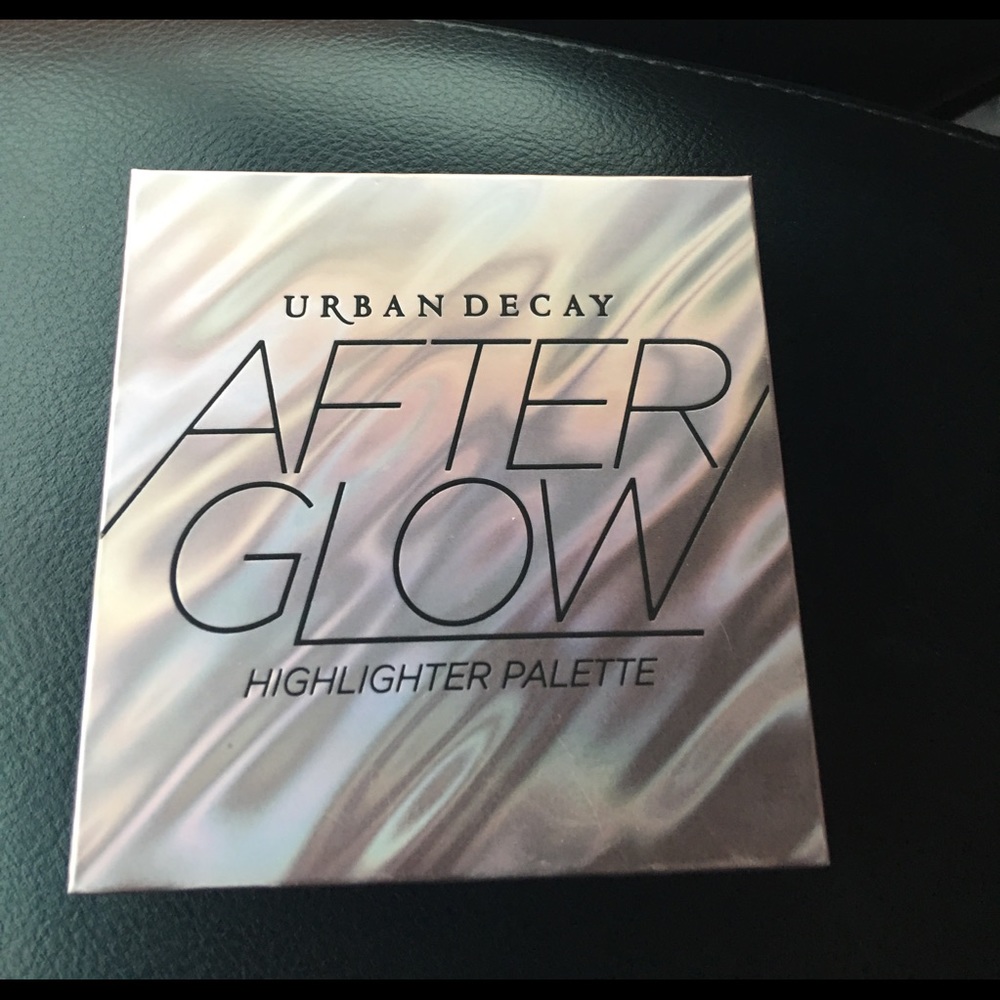 💄URBAN DECAY HIGHLIGHTER & CONTOUR💄