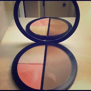 It Cosmetics Bronzer, Blush, and Highlight-firm🤑