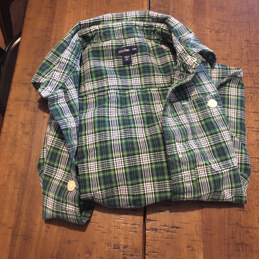 GAP button dress shirt.