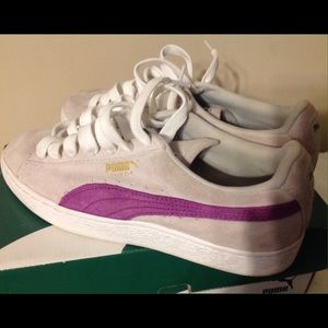 Suede PUMA shoes