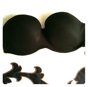VICTORIA'S SECRET Lined Black Strapless Bra 34DD