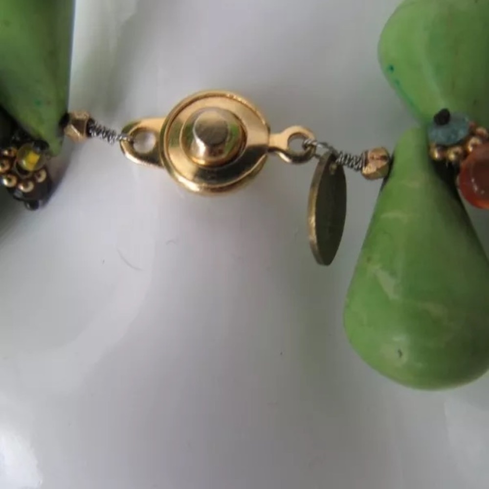 Tashka by Beatrice Stunning Statement Necklace - Picture 2 of 4