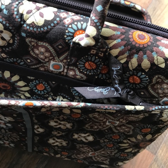 Vera Bradley Laptop Portfolio - Picture 4 of 6