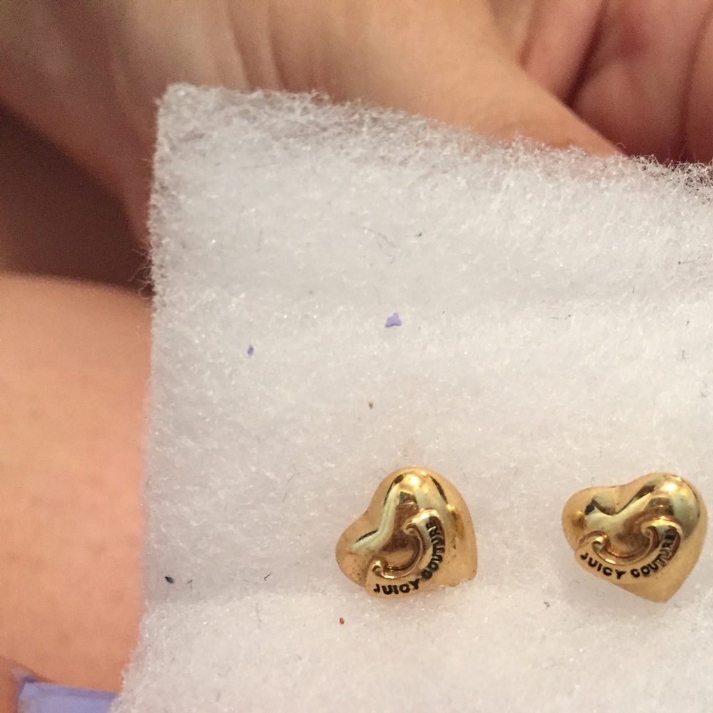 Juicy Couture Gold Heart Earrings HTF 💕