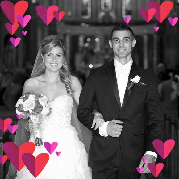 Meet your Posher, Lindsay - Picture 2 of 2