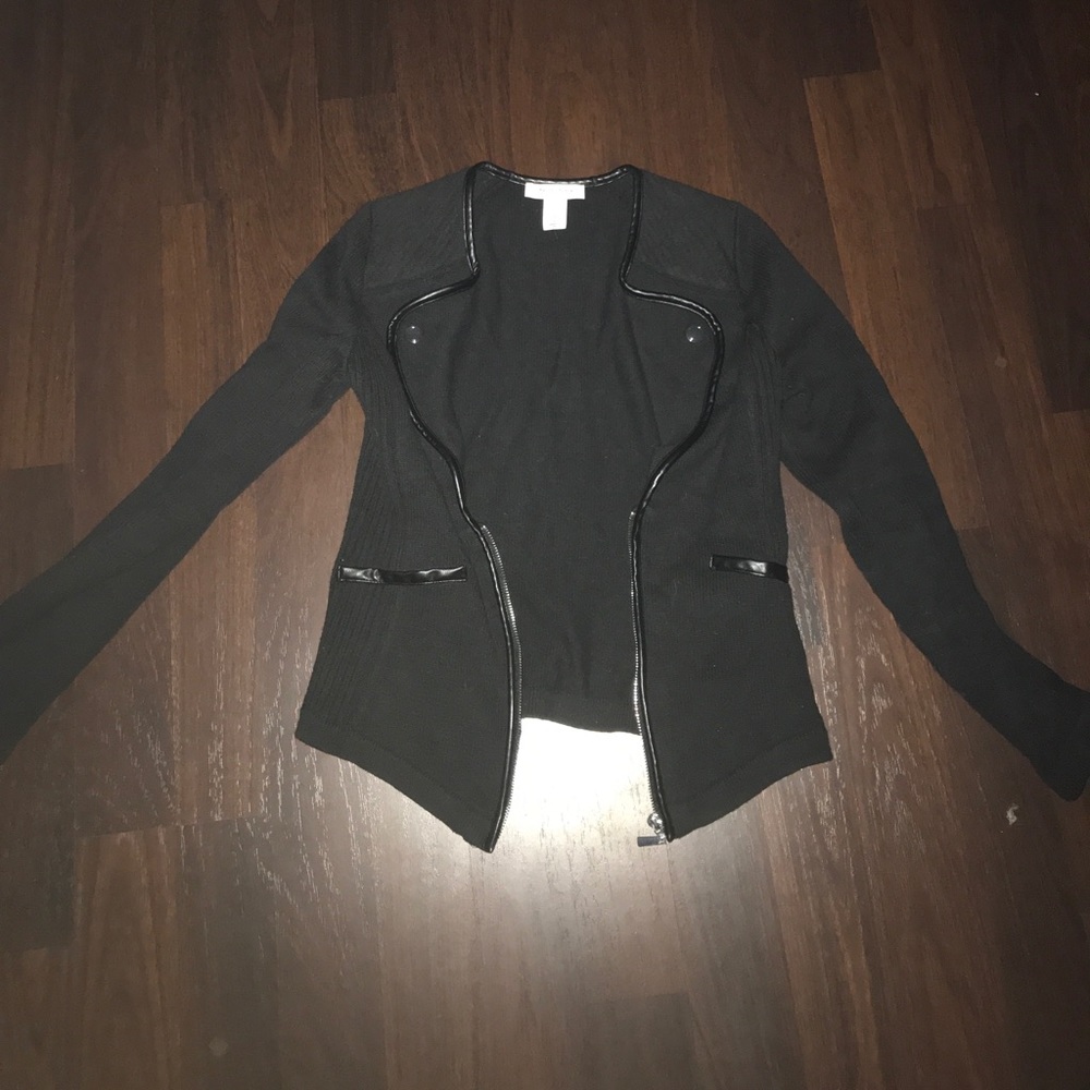 NWOT White House Black Market sweater blazer