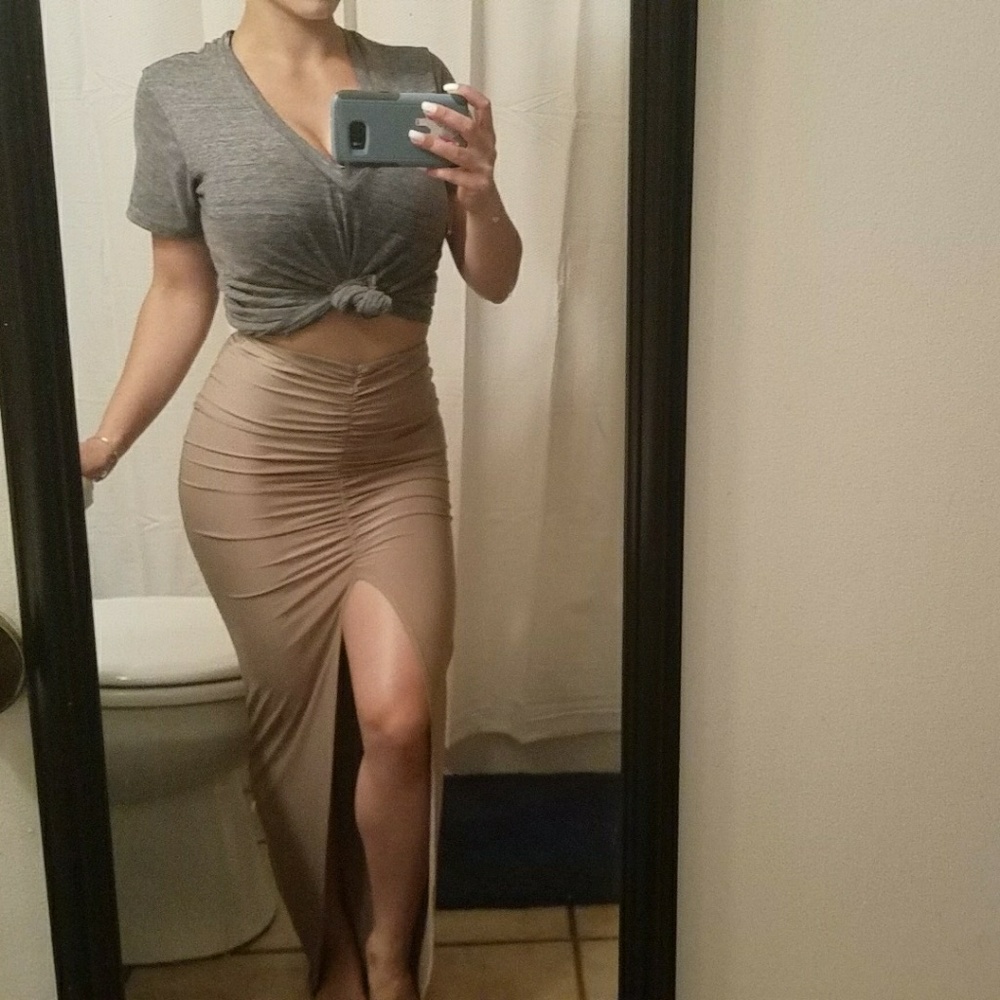 High waisted maxi skirt