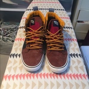 MENS Vans weatherproof limited edition high tops