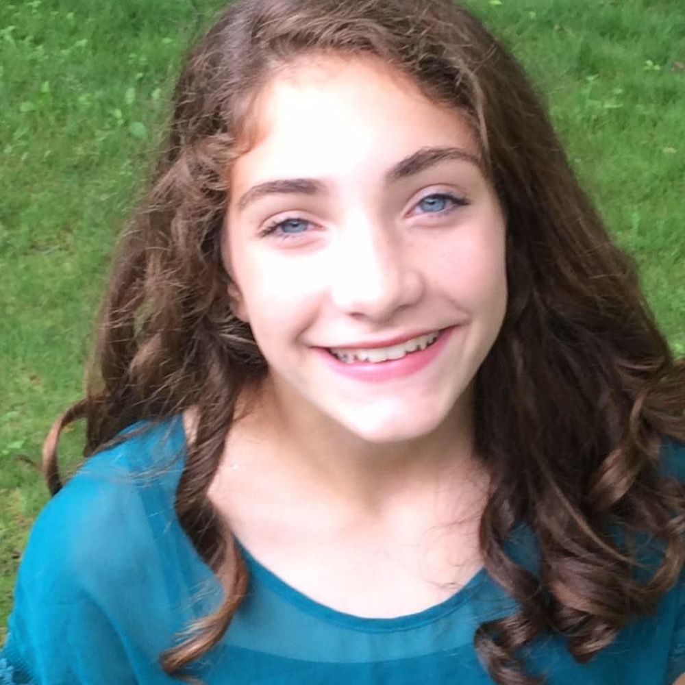 Meet your Posher, Elizabeth