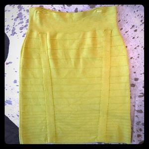 Lime bodycon skirt from Rock & Republic! Like-new!