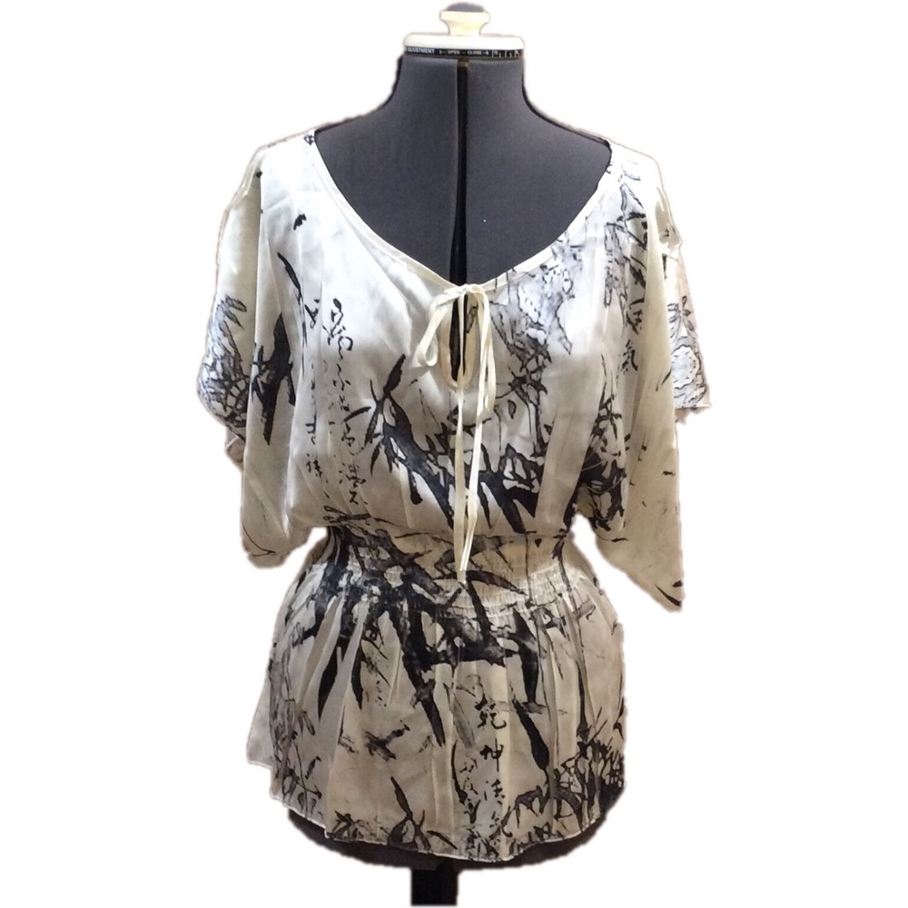 Price Drop!!!!! Ivory top with grey print. - Picture 2 of 3