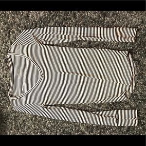 American Eagle Soft and Sexy long sleeve