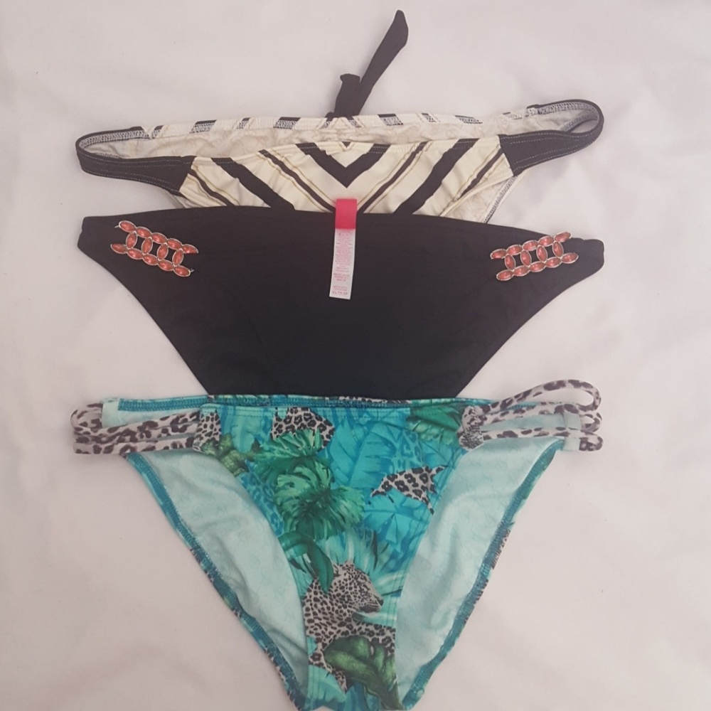 3 Victoria's Secret bikini