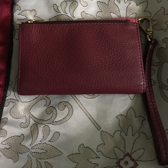 Trifold Fossil Wristlet- -Fossil - Picture 2 of 4