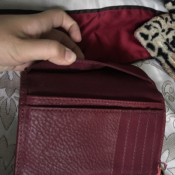 Trifold Fossil Wristlet- -Fossil - Picture 4 of 4