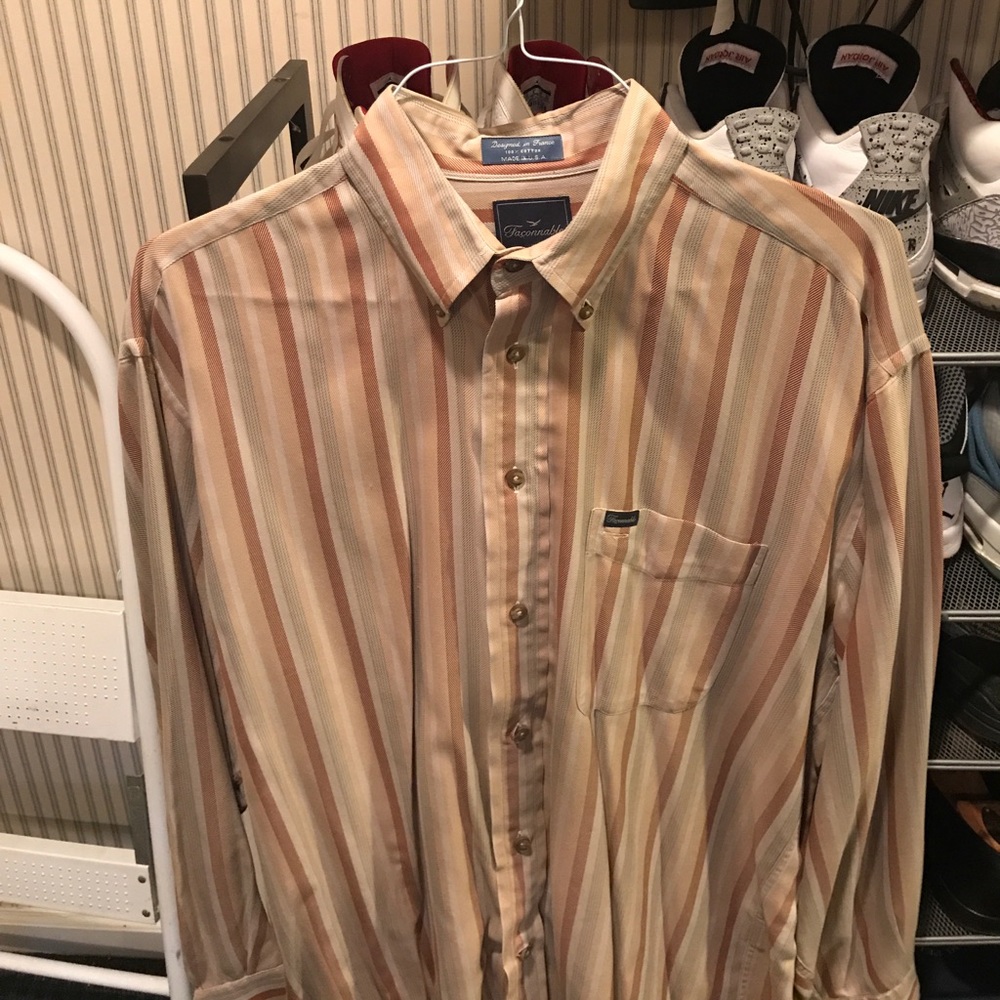 Large Faconnable button down dress shirt