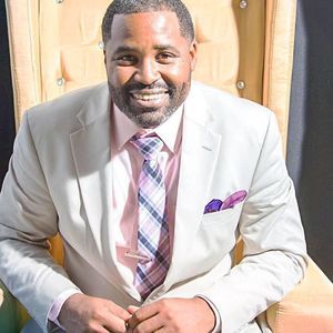 Meet your Posher, Leroy sput