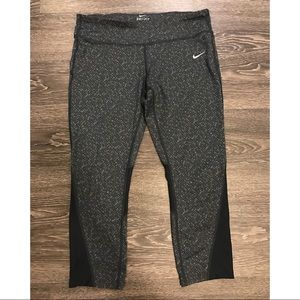 Nike Dri-Fit Running Cropped Leggings Size Large