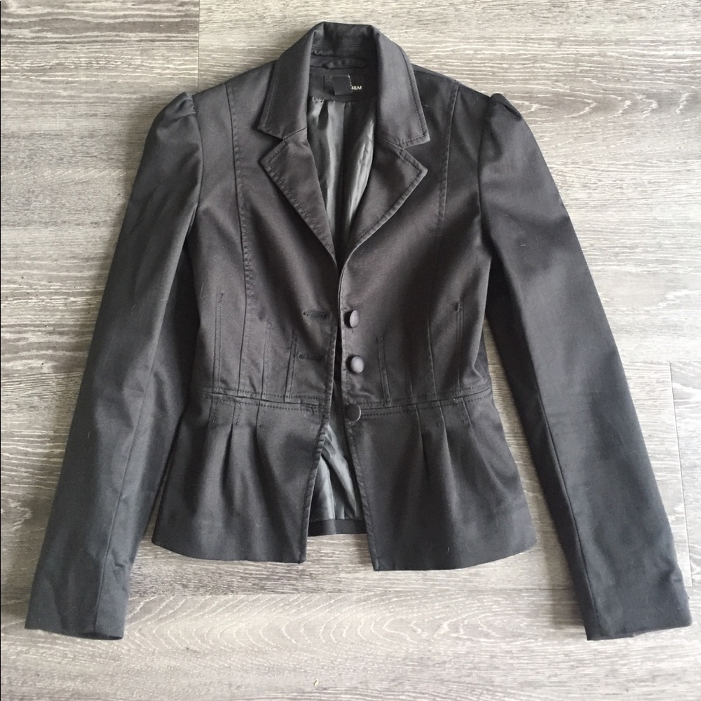 H&M black blazer