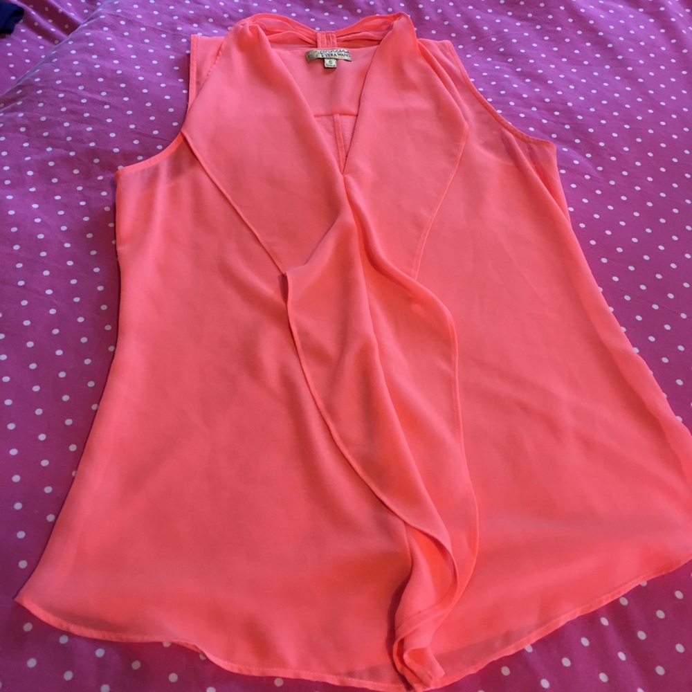 💞EUC Princess Vera Wang top💞