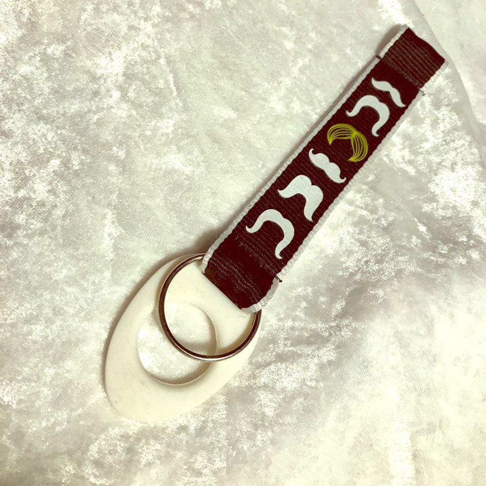 Mustache water bottle yoga Gym keychain