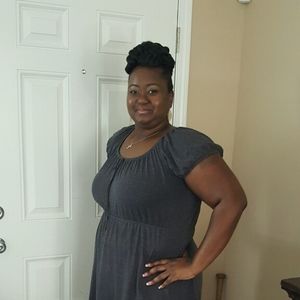 Meet your Posher, Stacy