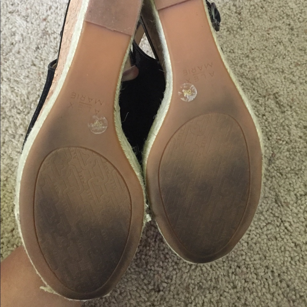 Alex Marie Summer Wedges - Picture 8 of 8