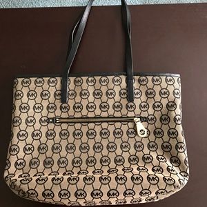 Michael Kors Tote