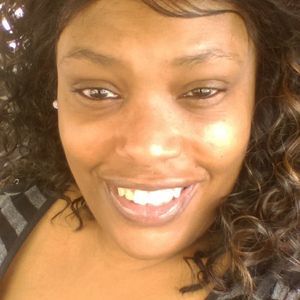 Meet your Posher, Tonya
