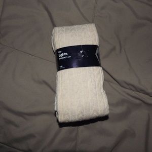 NWT Thick patterned tights