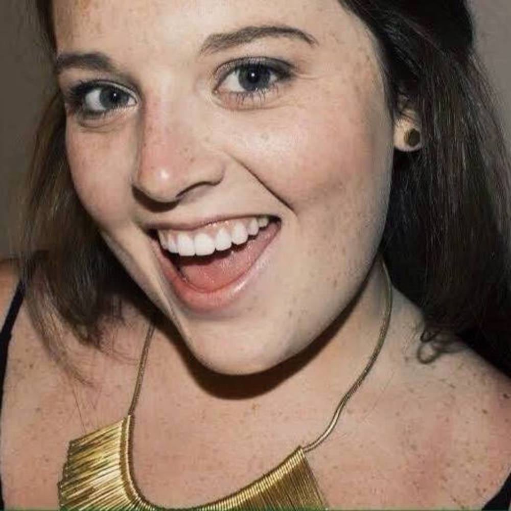 Meet your Posher, Mia