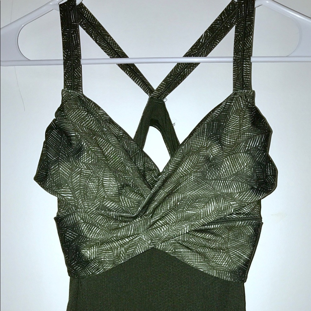 Lululemon Built in Sports Bra Tank Top