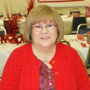 Meet your Posher, Esther