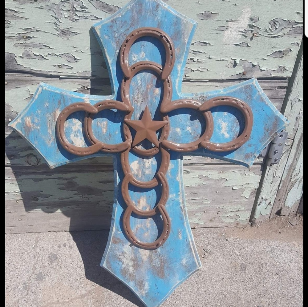 Wall cross