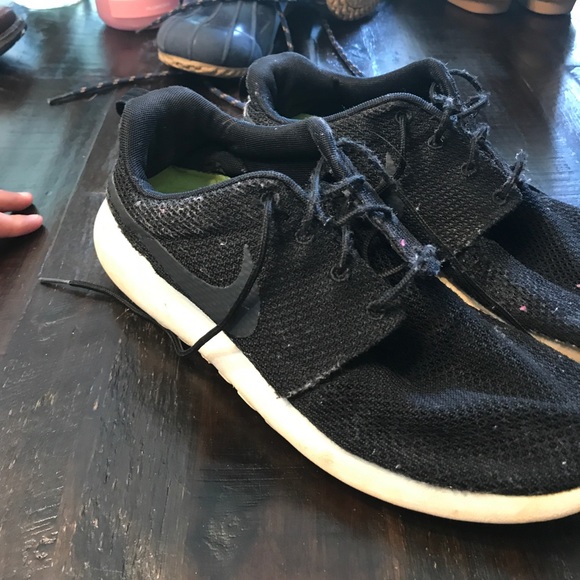 Nike running shoes. Roshes - Picture 2 of 4