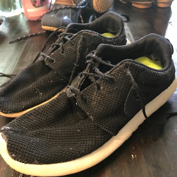 Nike running shoes. Roshes - Picture 3 of 4