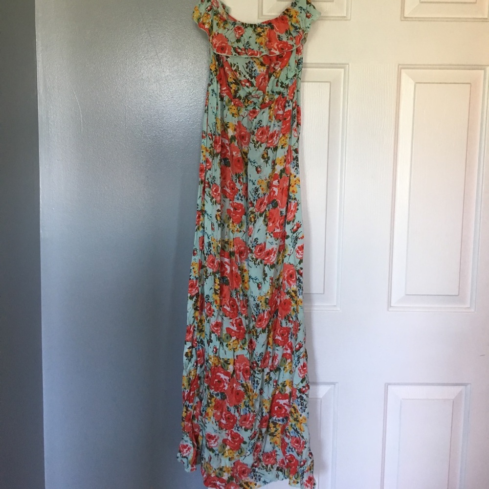 Charlotte Russe maxi dress