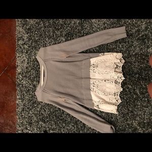 American Eagle Sweater