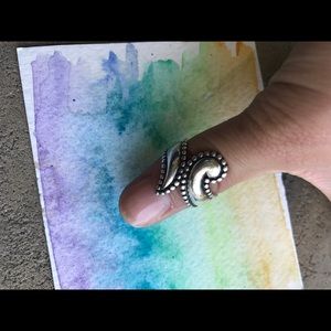 James Avery Retired Paisley Ring